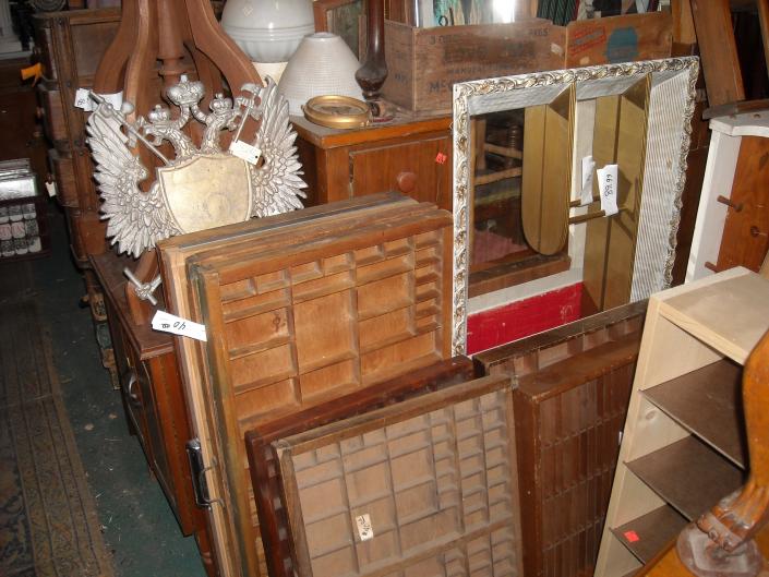 lots of selection of printer trays ,picture frames ,lamp and shades